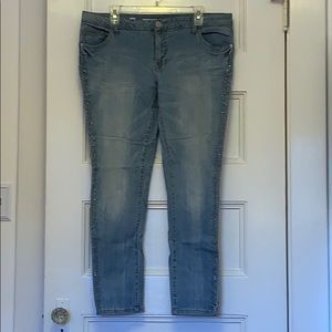 Mossimo Supply Co skinny jeans size 17